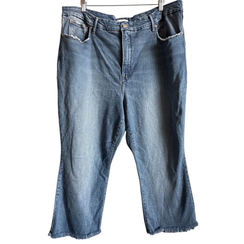 Good American Jeans Women's Size 20 Stretch Good Classic Bootcut‎ Denim Raw Hem
